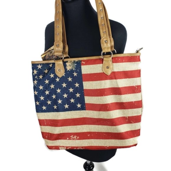 Montana West American Flag Painted Canvas Tote Bag - Picture 3 of 9